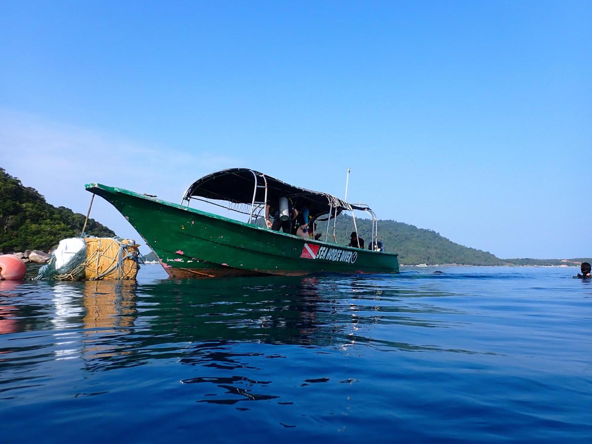 Seahorse Diver Guesthouse Kampong Pasir Panjang  Eksteriør bilde