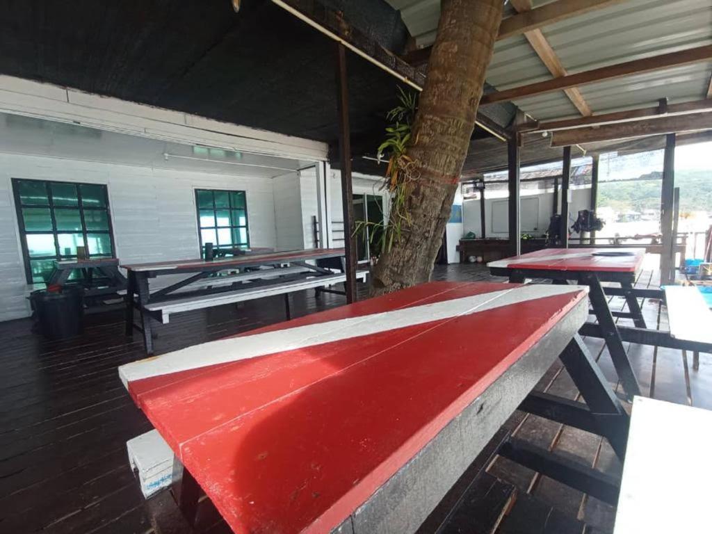 Seahorse Diver Guesthouse Kampong Pasir Panjang  Eksteriør bilde